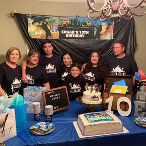 Meet your Posher, Violeta